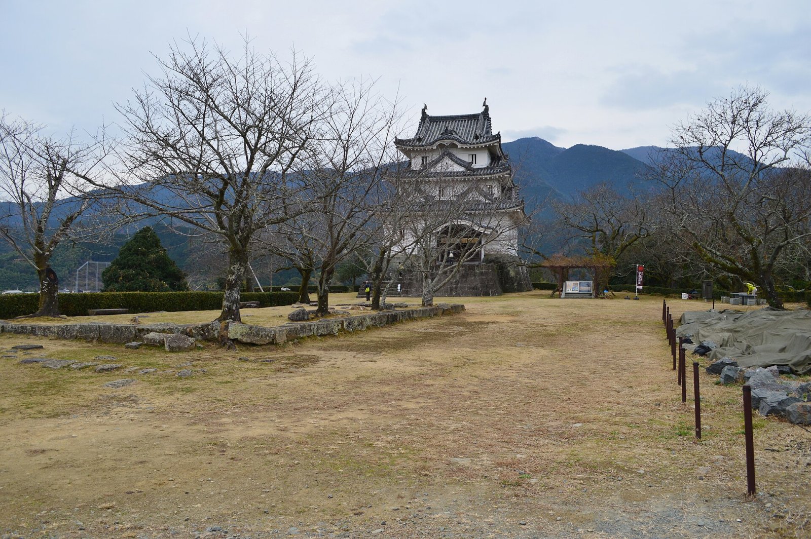 Découvrez le château d'Uwajima : Histoire et Beautés du Japon - Uwajima | Secret World Trip Planner