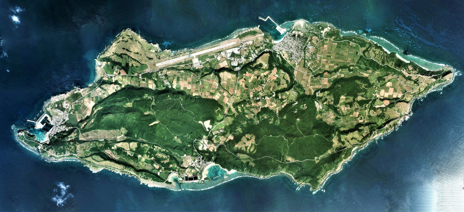 Откройте для себя остров Йонагуни: удаленный уголок Японии - Yonaguni | Secret World Trip Planner