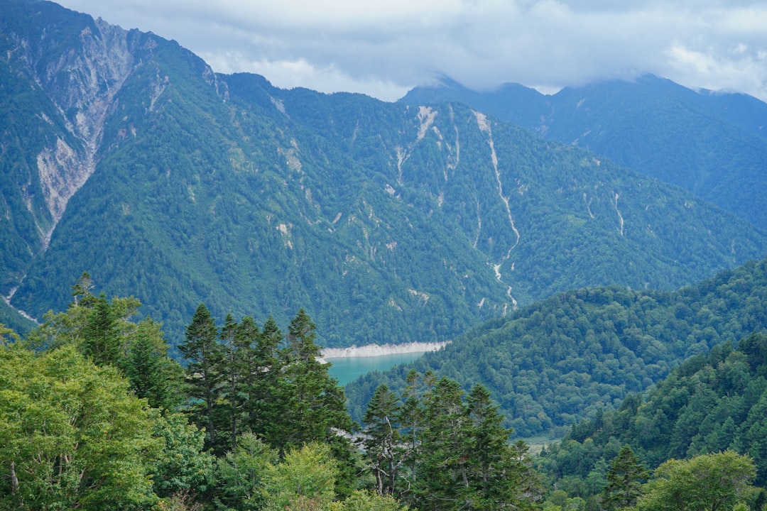 Entdecken Sie die Magie der Tateyama Kurobe Alpenroute in Japan - Tateyama | Secret World Trip Planner