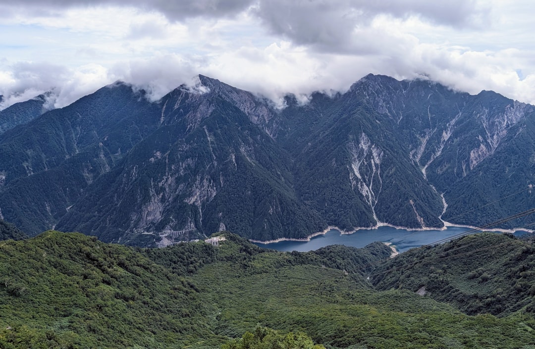 일본의 다테야마 구로베 알프스 루트의 마법을 발견하세요 - Tateyama | Secret World Trip Planner