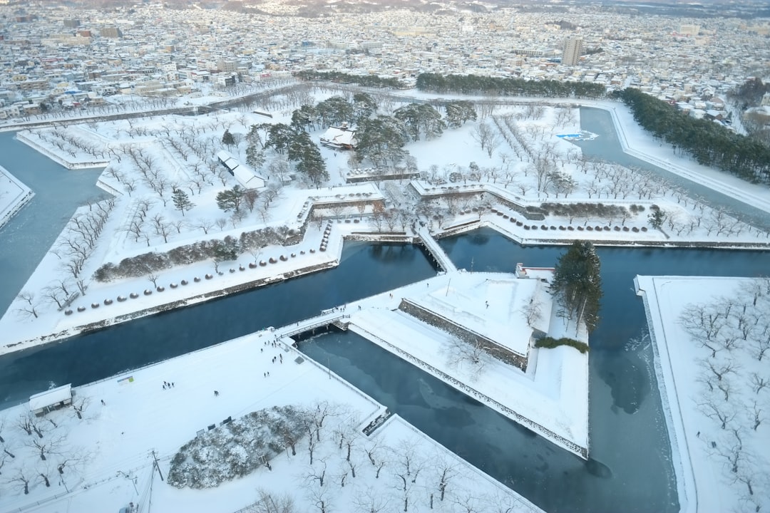 Descubre el Fort Goryokaku: Historia y Bellezas de Hakodate - Hakodate | Secret World Trip Planner
