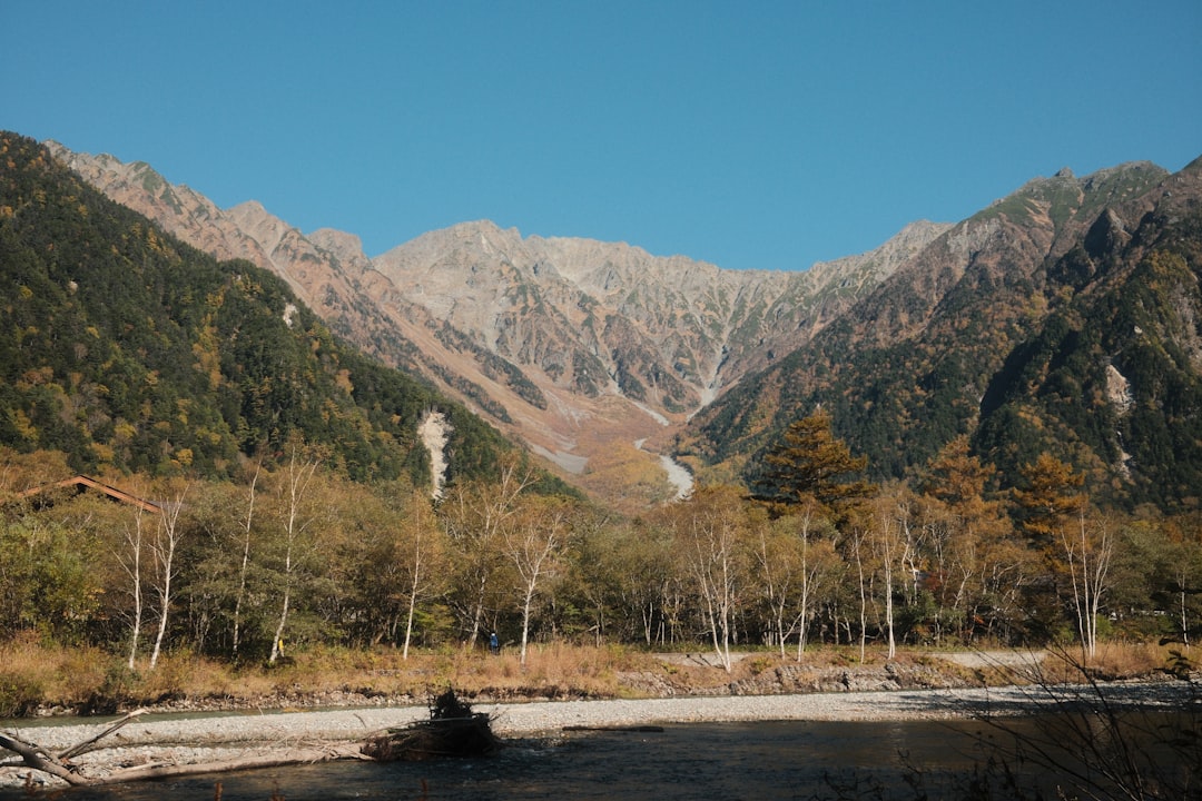 Explorer le Parc Quasi National d'Onuma à Hokkaido - Nanae | Secret World Trip Planner