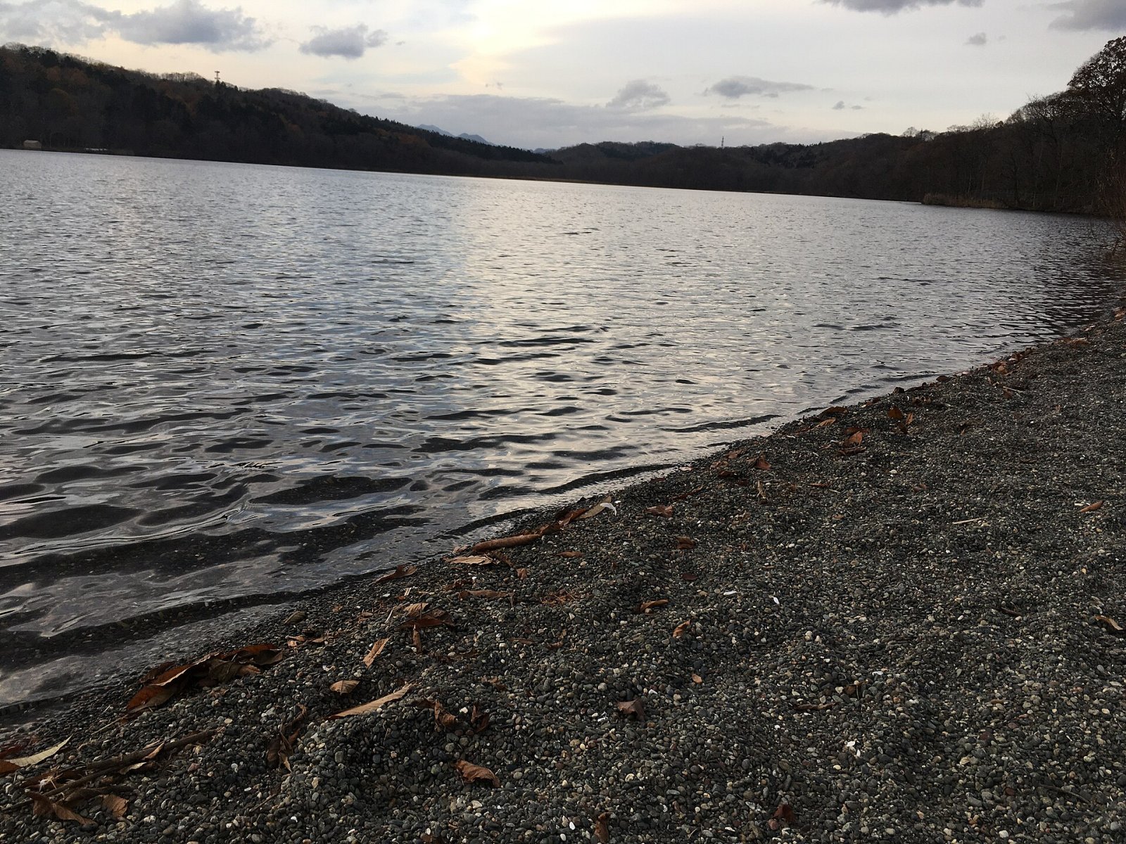 Découvrez le lac Poroto : Un trésor naturel de Shiraoi, Hokkaido - Shiraoi | Secret World Trip Planner