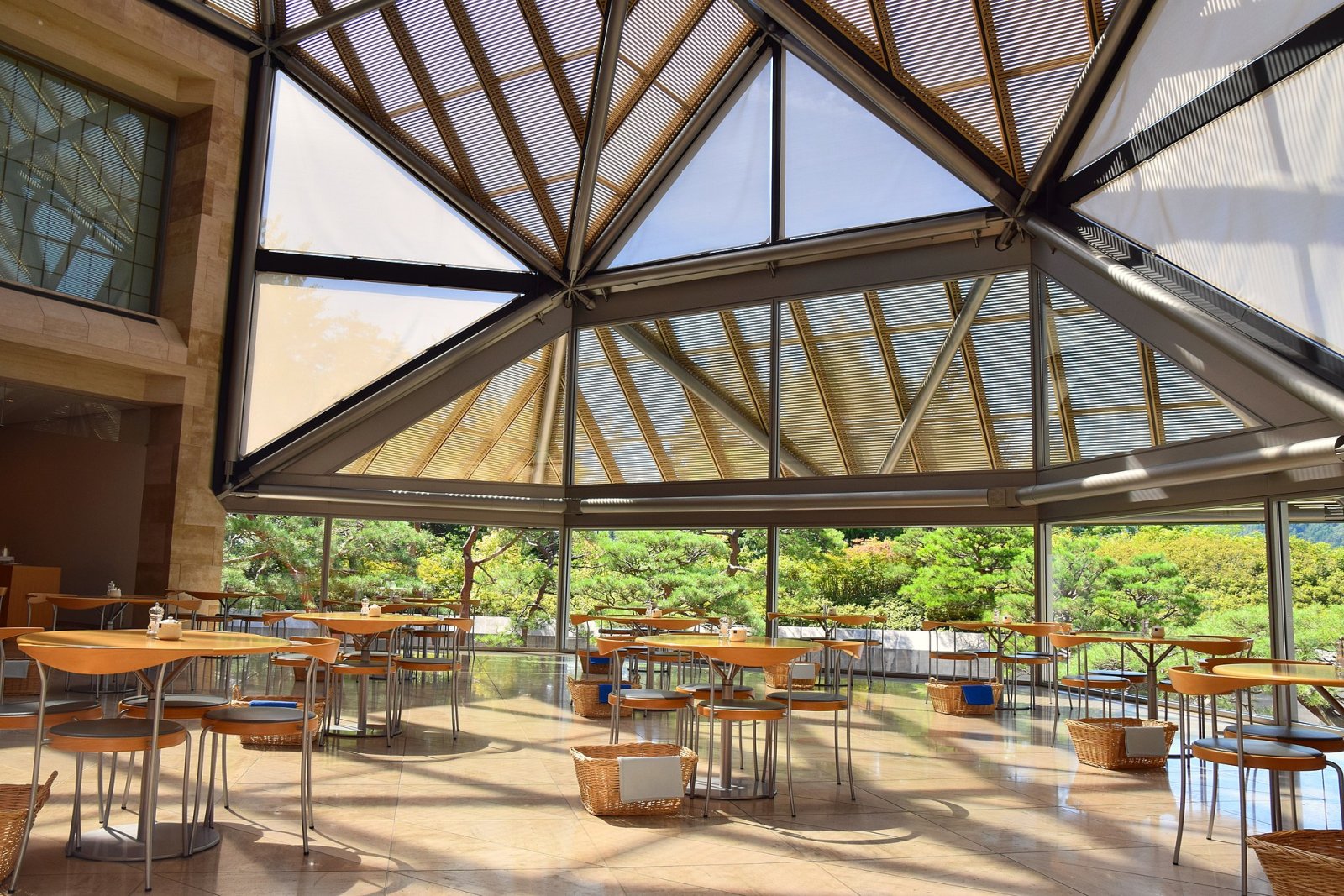 Descubriendo el Miho Museum en Shigaraki: un tesoro cultural en Japón - Koka | Secret World Trip Planner