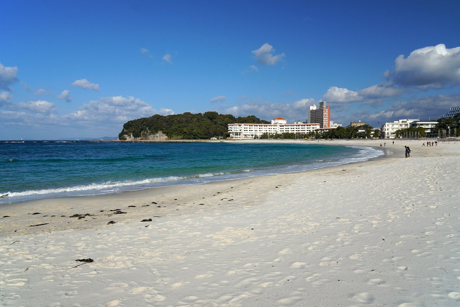 Descubre Shirahama Beach: la joya de la costa japonesa - Shirahama | Secret World Trip Planner
