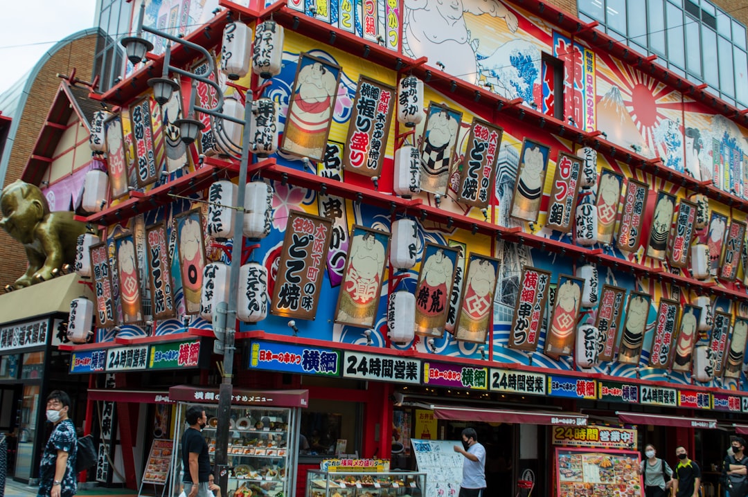 Osaka Shinsekai: un viaje en el corazón de Kansai - Osaka | Secret World Trip Planner