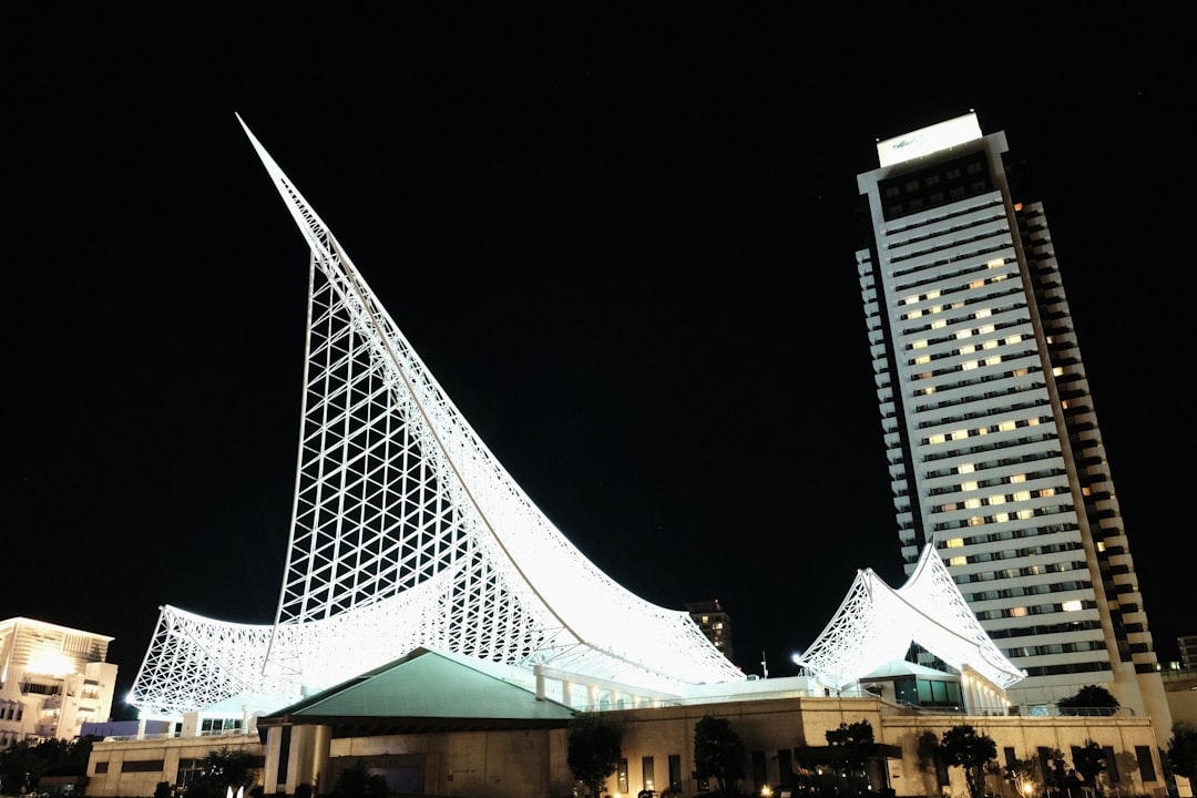 Descubre Meriken Park en Kobe: una joya de historia y cultura — Kobe