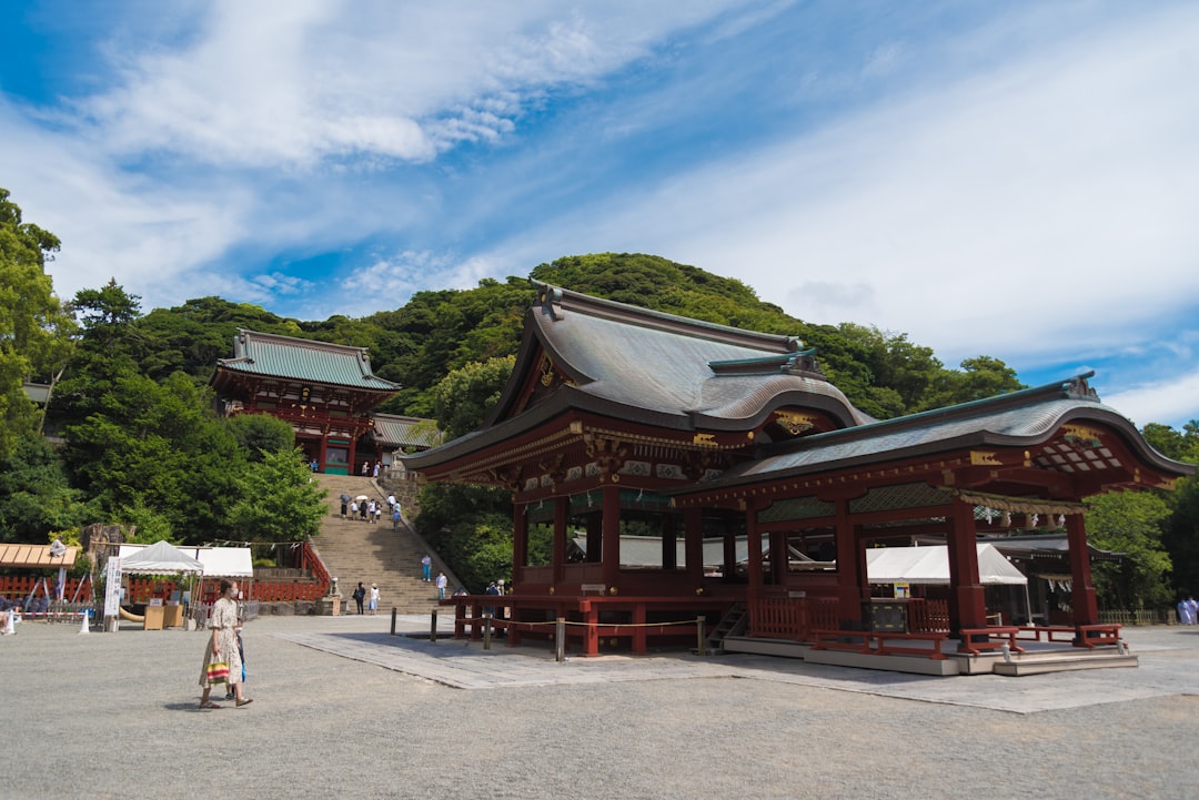 Scopri Tsurugaoka Hachimangu: un gioiello culturale a Kamakura - Kamakura | Secret World Trip Planner