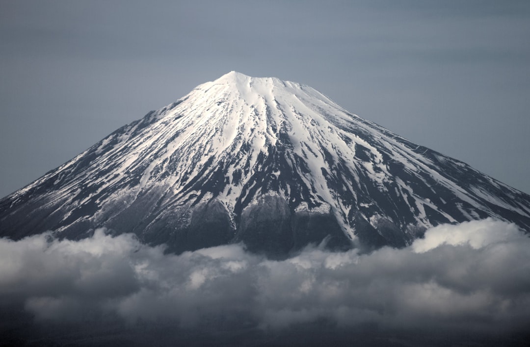 富士山を発見する:日本の象徴 - Narusawa | Secret World Trip Planner