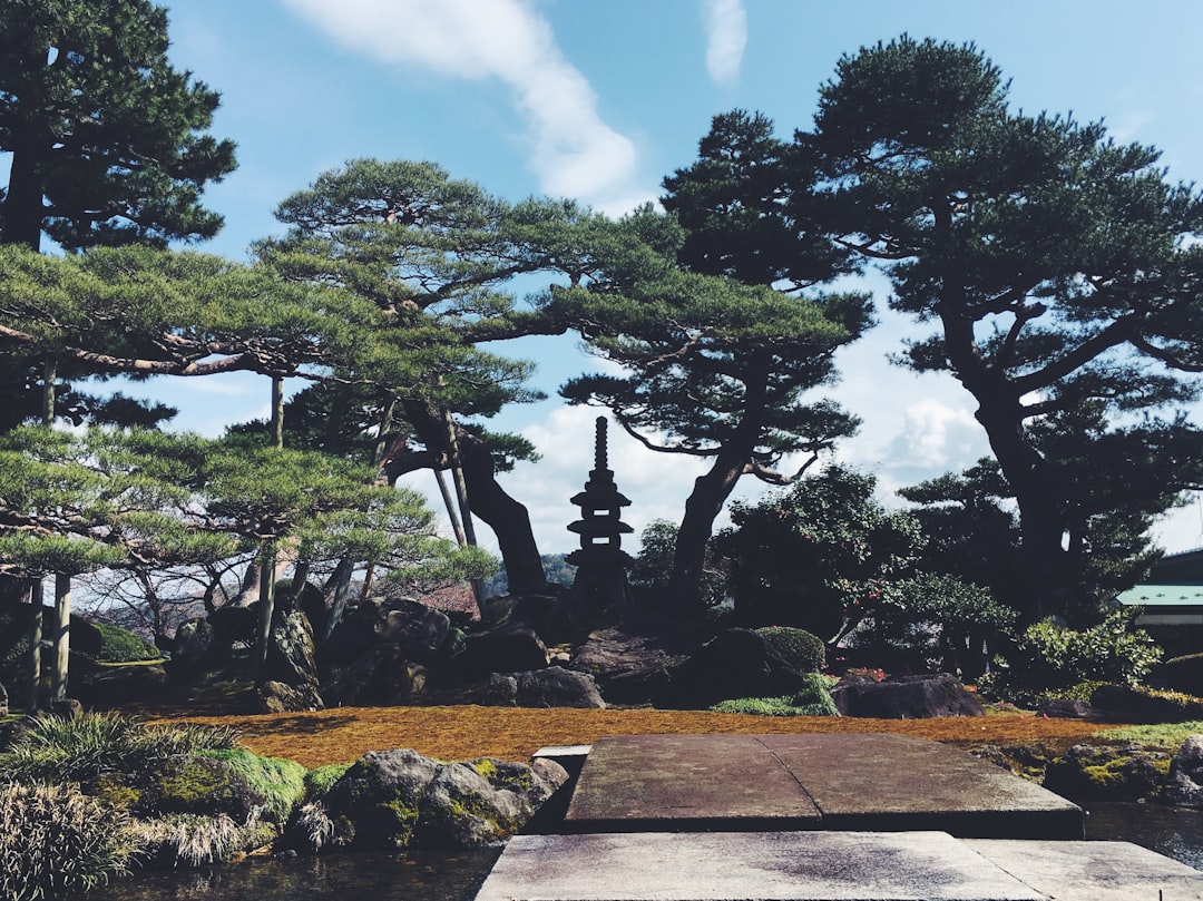 가나자와의 자연의 천국, 켄로쿠엔 정원 탐방 - Kanazawa | Secret World Trip Planner