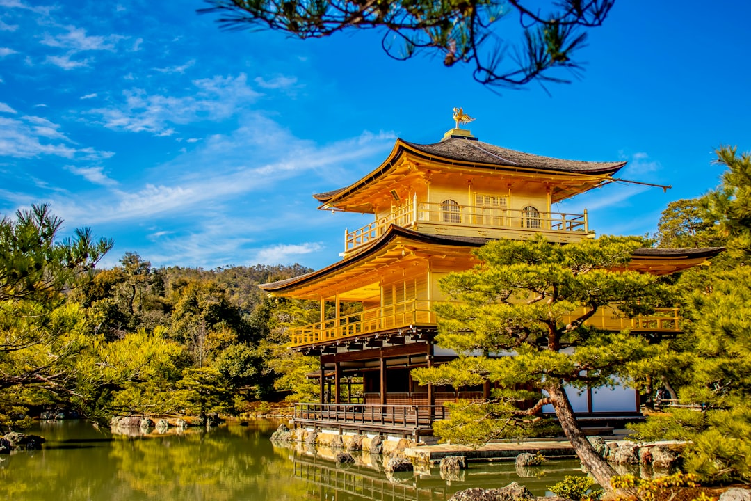 Kinkaku-ji: O Templo Dourado de Kyoto - Kyoto | Secret World Trip Planner