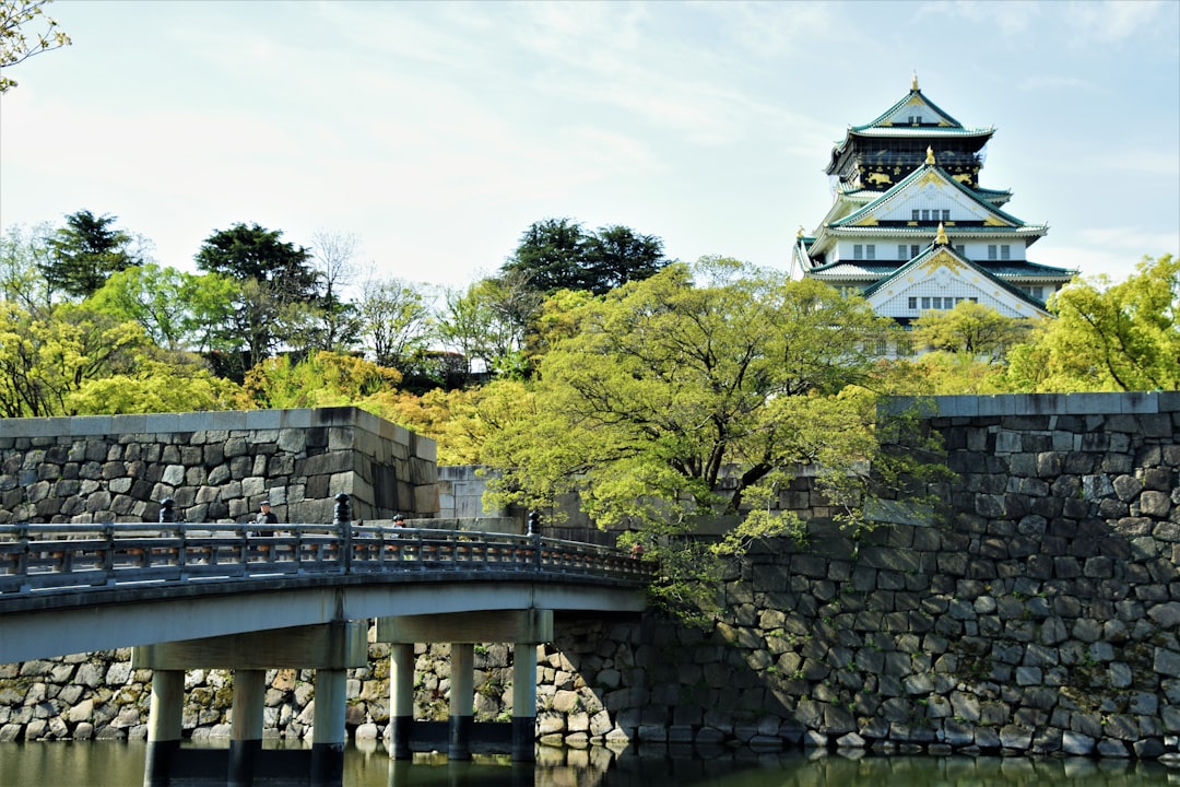 Castillo de Osaka: Un Viaje a la Historia de Japón - Osaka | Secret World Trip Planner