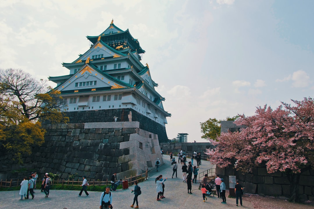 Castillo de Osaka: Un Viaje a la Historia de Japón - Osaka | Secret World Trip Planner