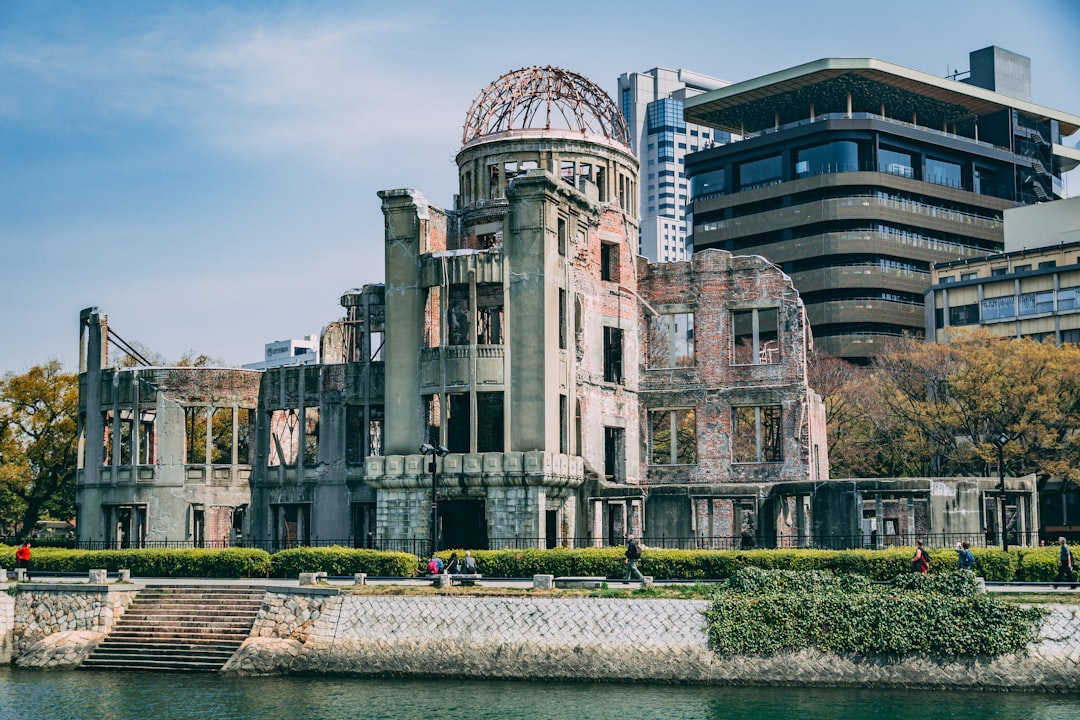 广岛和平纪念馆:记忆与希望之旅 - Hiroshima | Secret World Trip Planner
