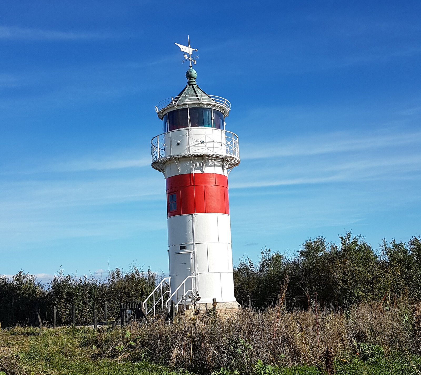 Entdecken Sie Gammel Pøl Fyr: ein Leuchtturm in Dänemark - Gammelpøl 7 | Secret World Trip Planner