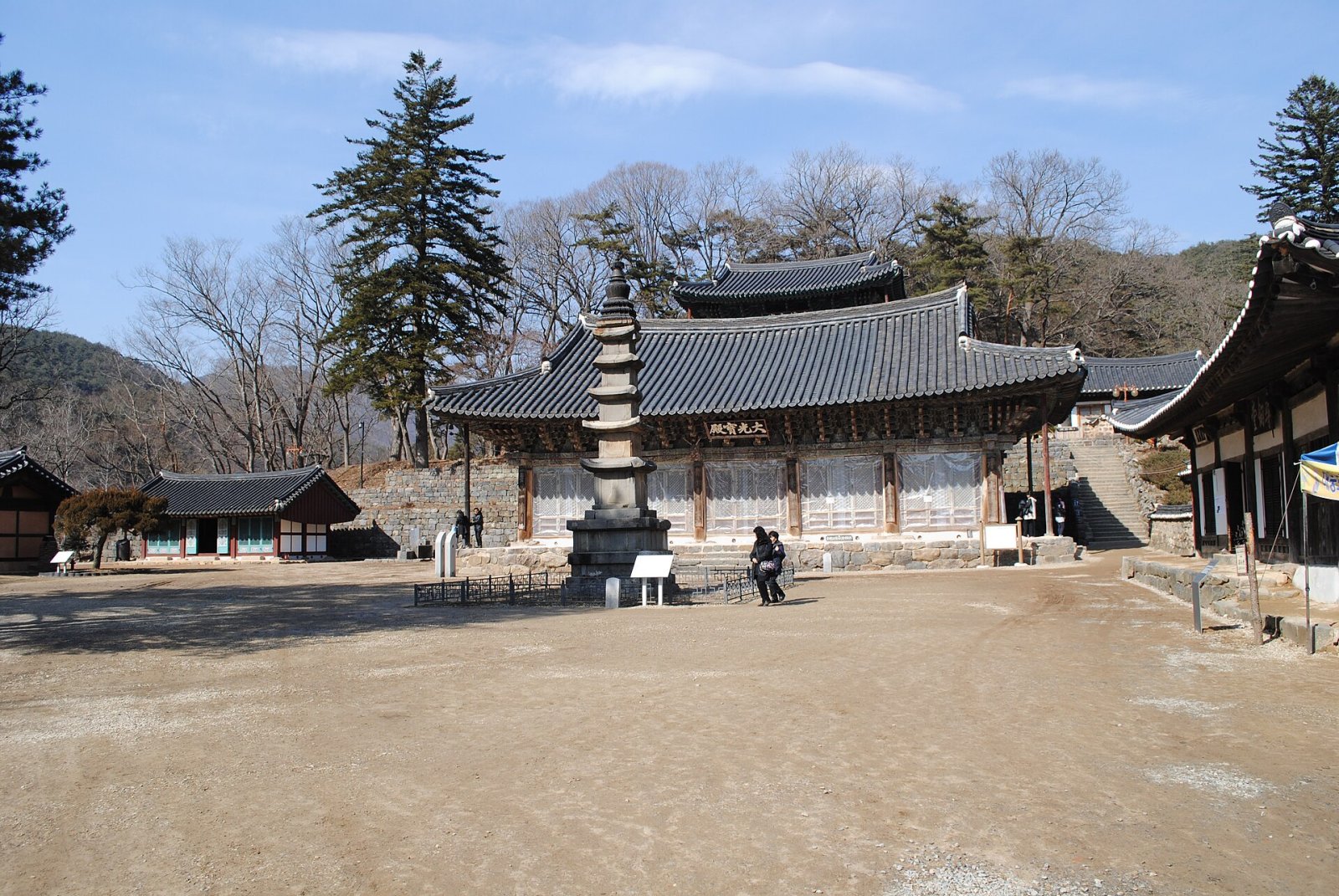マゴクサ寺を発見:公州の文化的宝物 - Gongju | Secret World Trip Planner