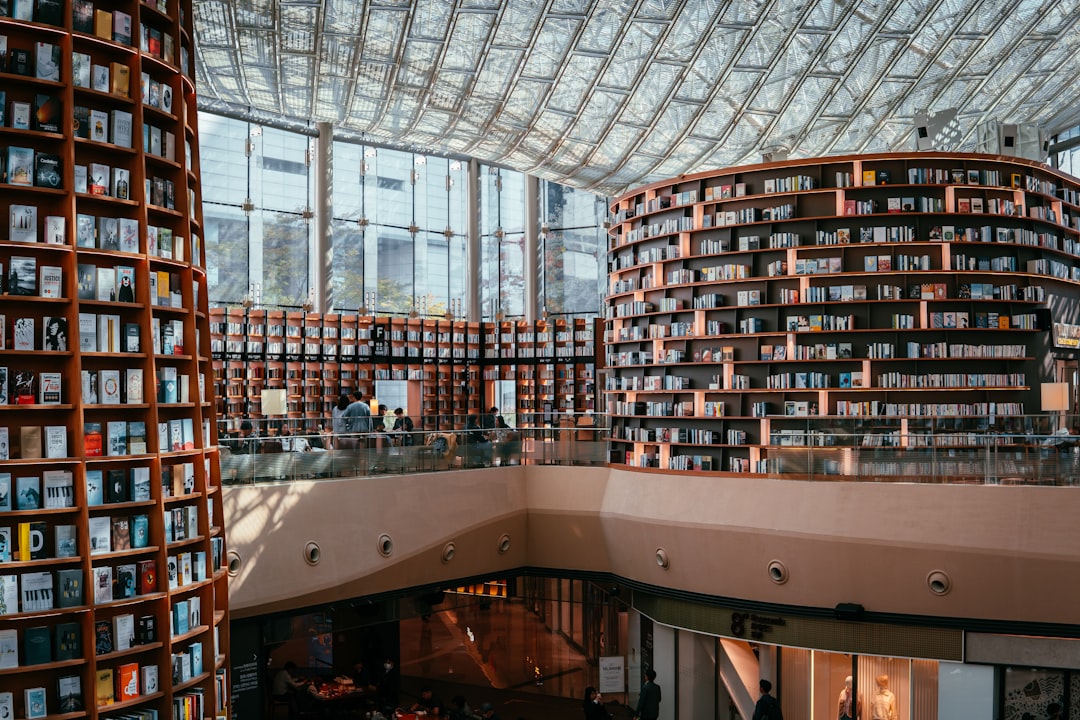 Descubra Gangnam: a cultura vibrante de Seul - Seoul | Secret World Trip Planner