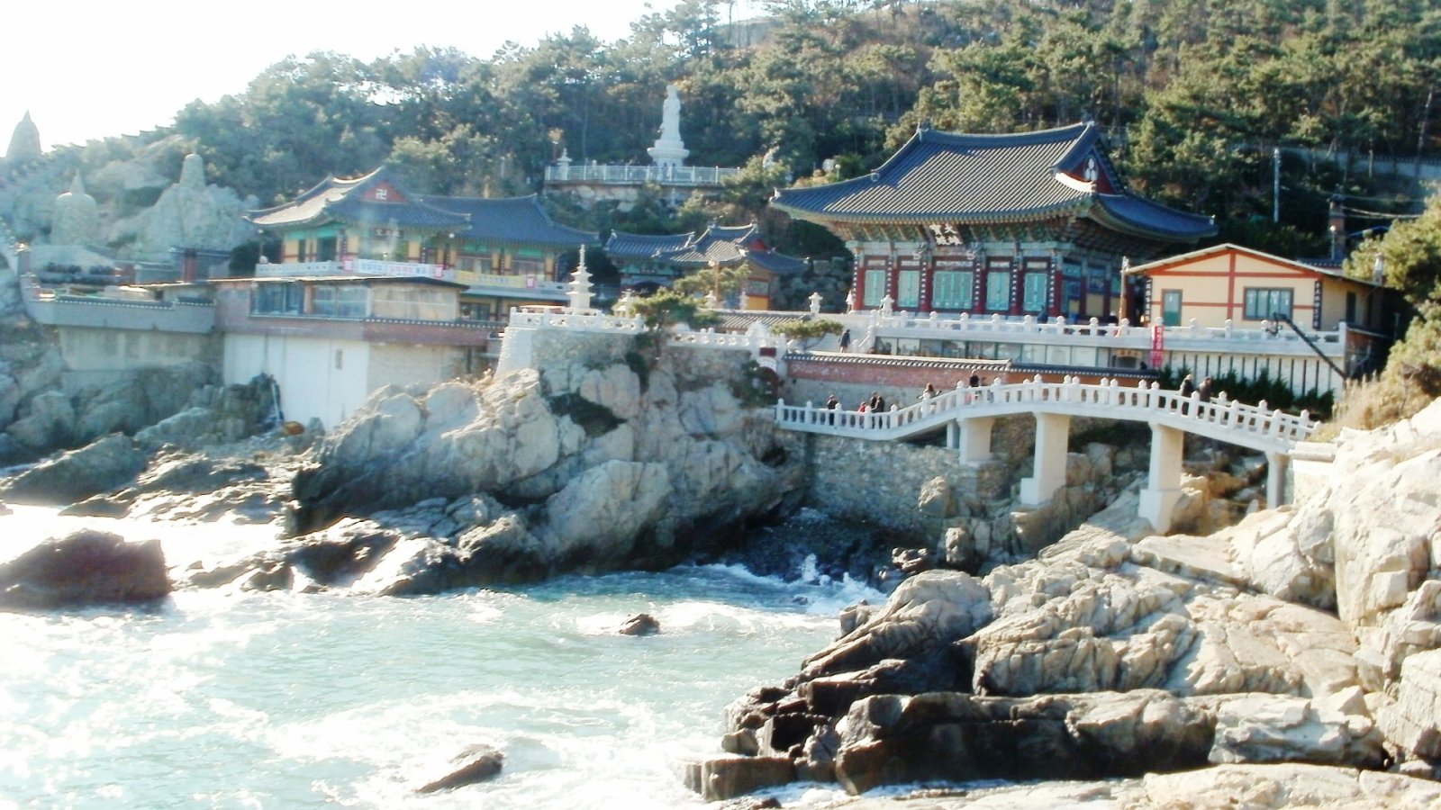 Descubra o Templo Haedong Yonggungsa em Busan: uma joia cultural - Gijang | Secret World Trip Planner
