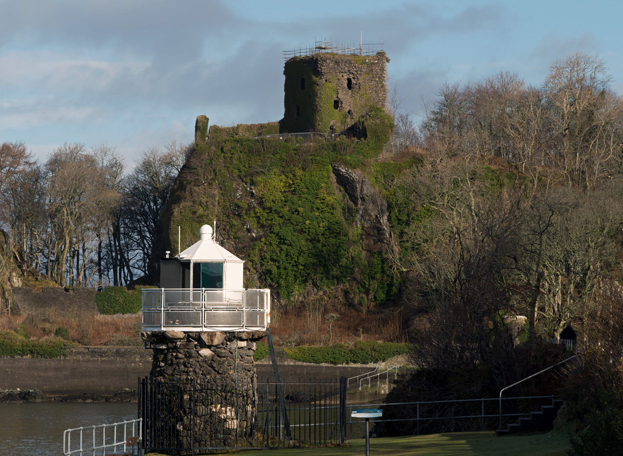 Scopri il Faro di Dunollie: Un Tesoro della Scozia - Argyll and Bute Council | Secret World Trip Planner