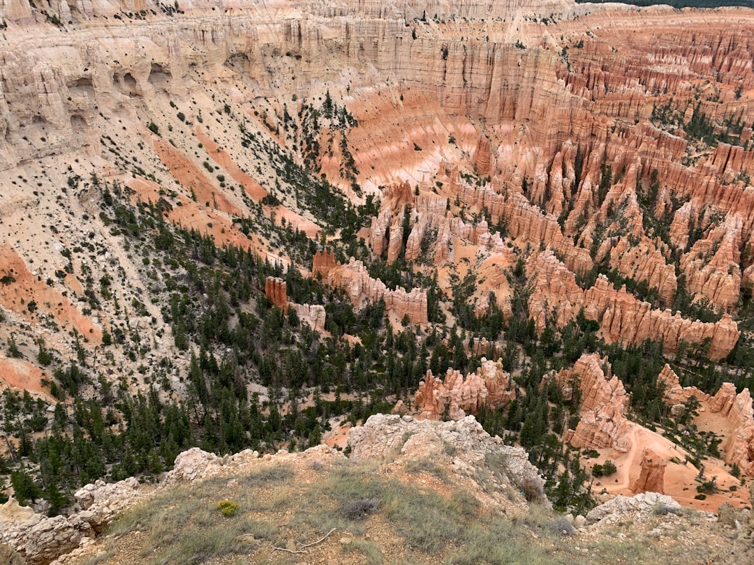 Descubra o Parque Nacional Bryce Canyon: Uma joia de Utah - Lüliang | Secret World Trip Planner