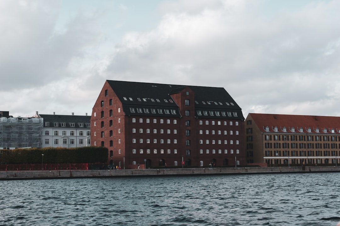 Entdecken Sie den Nordborg Leuchtturm: ein dänischer Schatz zu besuchen - Augustenhofvej 37 | Secret World Trip Planner