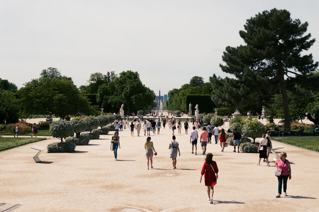 Jardín de las Tullerías: Un Rincón de Belleza en París - 75001 Parigi | Secret World Trip Planner