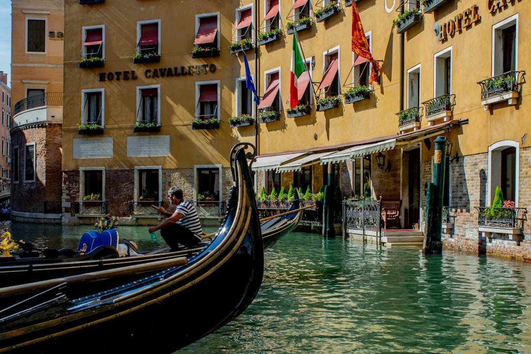 Bridge of Sighs: A Hidden Gem in Cambridge - St John's St | Secret World Trip Planner
