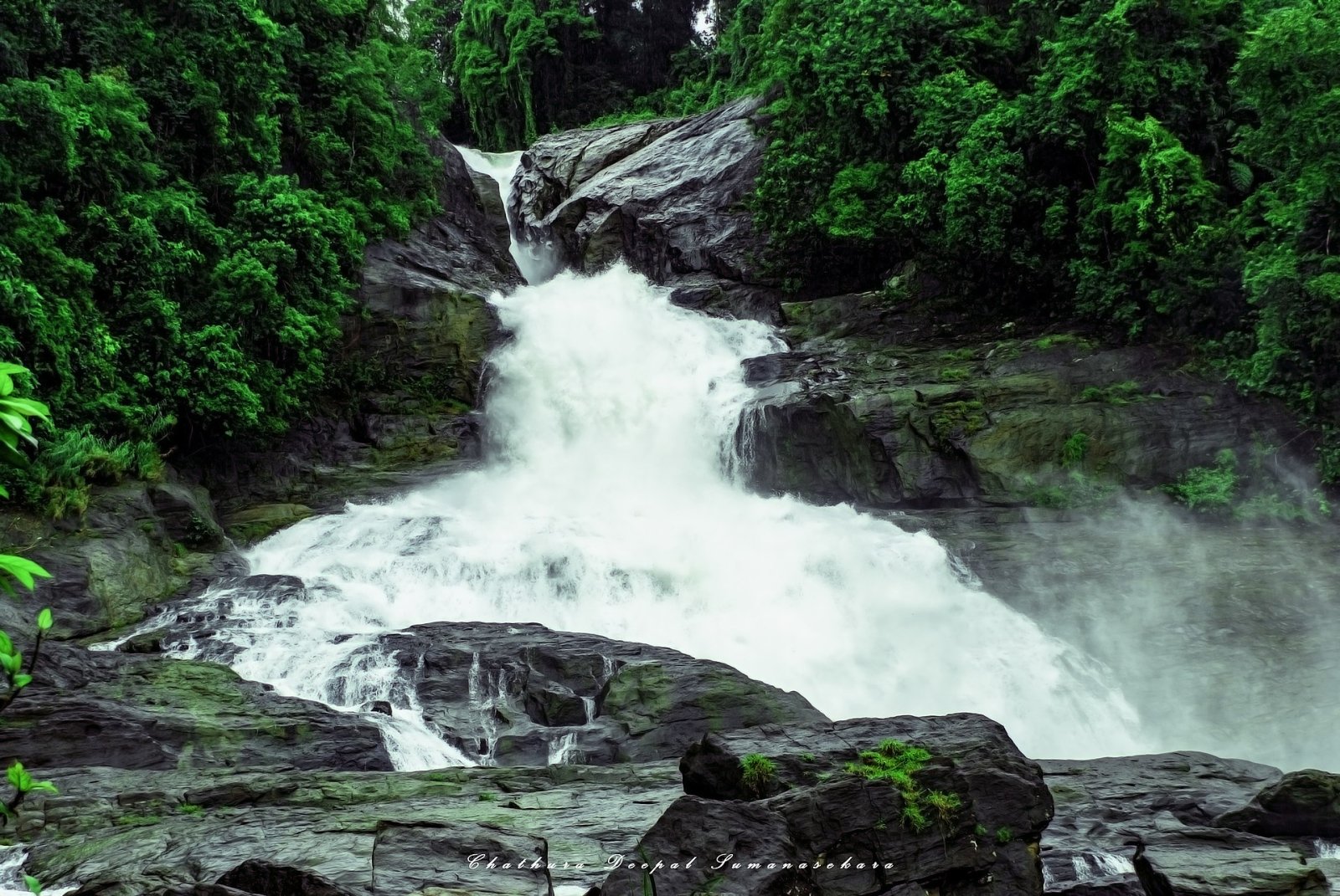 Bopath Ella: The Sacred Waterfall of Sri Lanka - Kuruwita | Secret World Trip Planner
