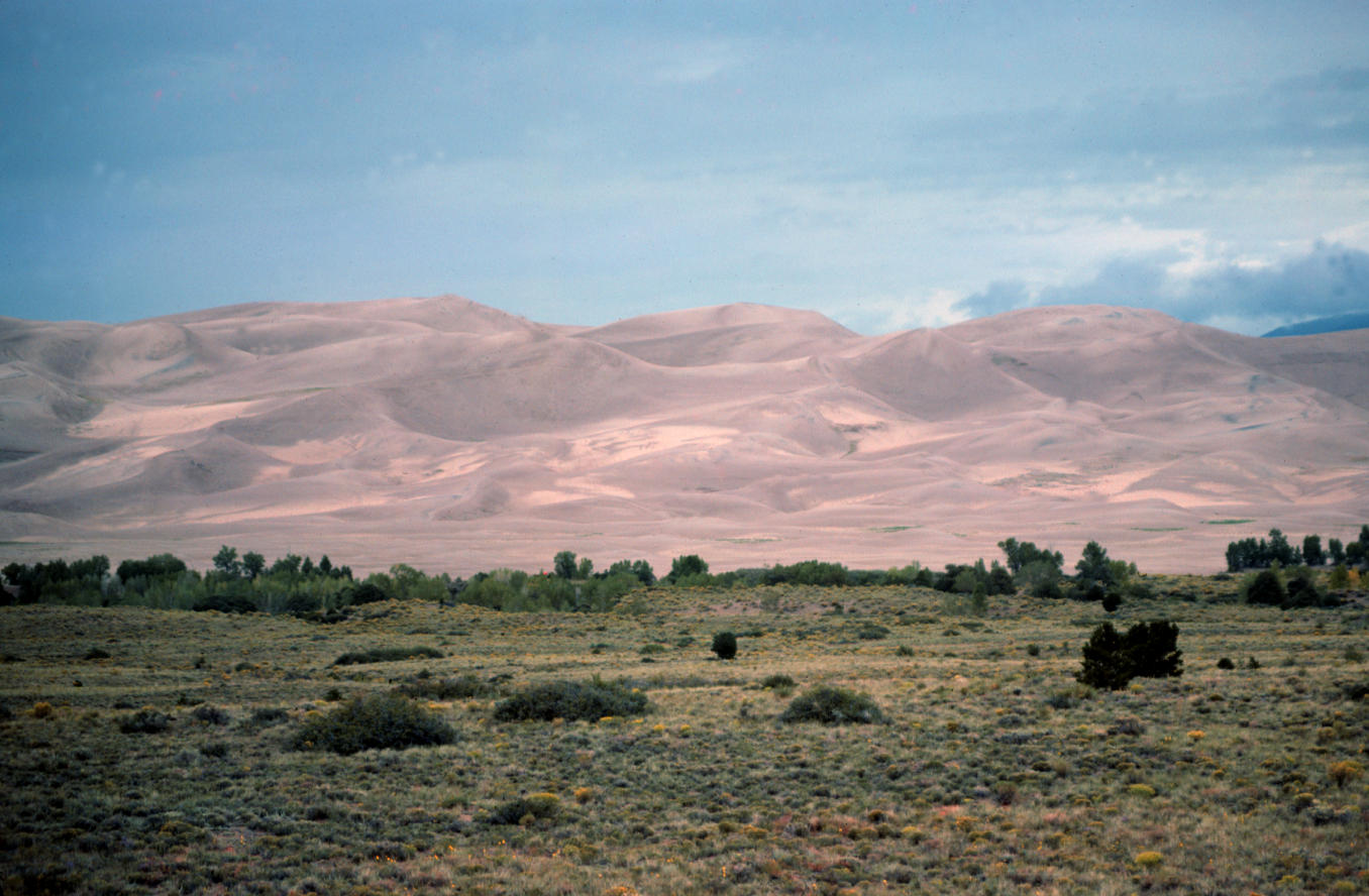 Descubre el Parque Nacional Great Sand Dunes: una joya de Colorado | Secret World Trip Planner