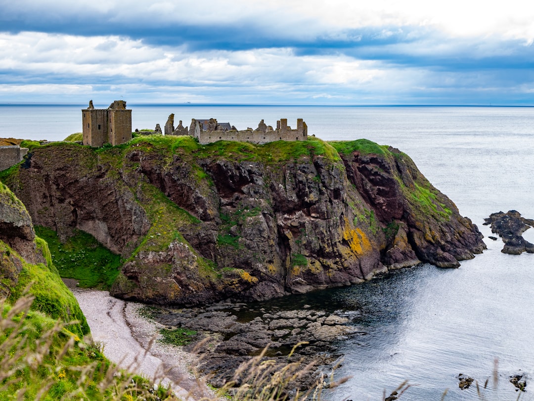 Explore a magia do Castelo de Dunnottar em Stonehaven | Secret World Trip Planner