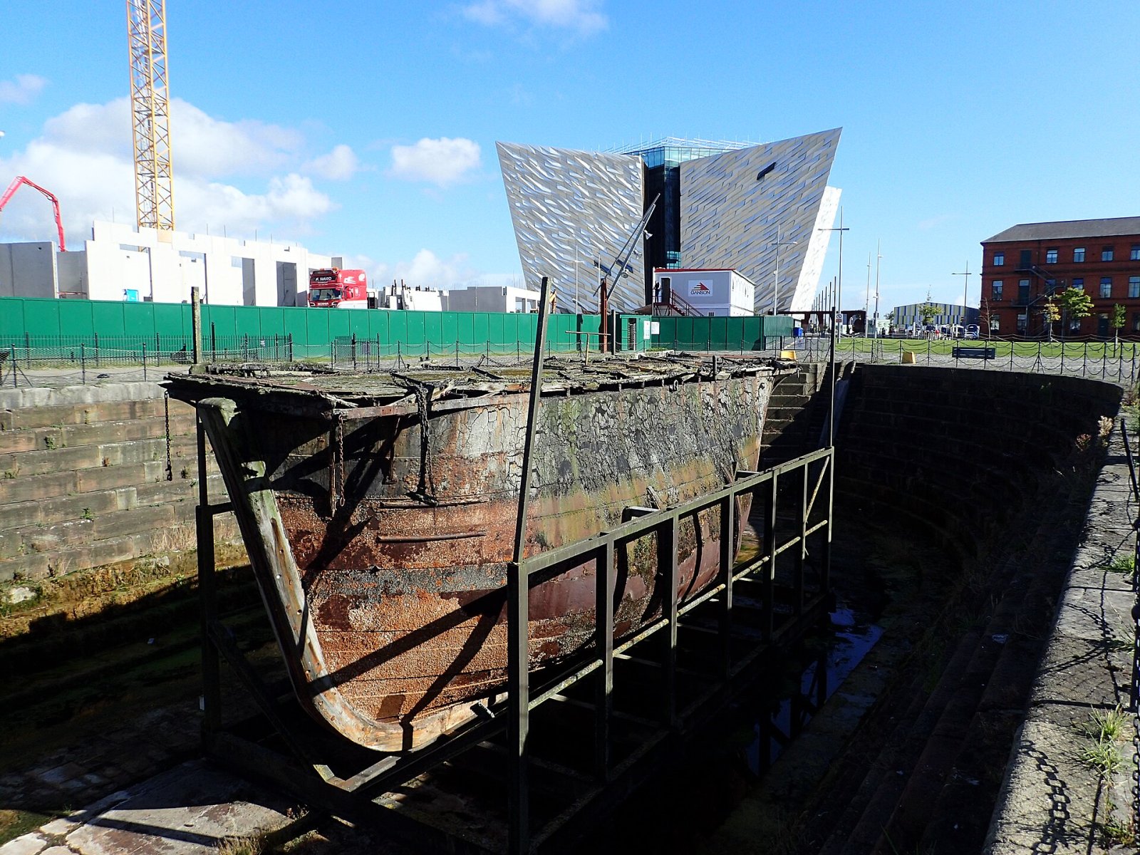 Esplora il Titanic Museum di Belfast: un viaggio nella storia | Secret World Trip Planner