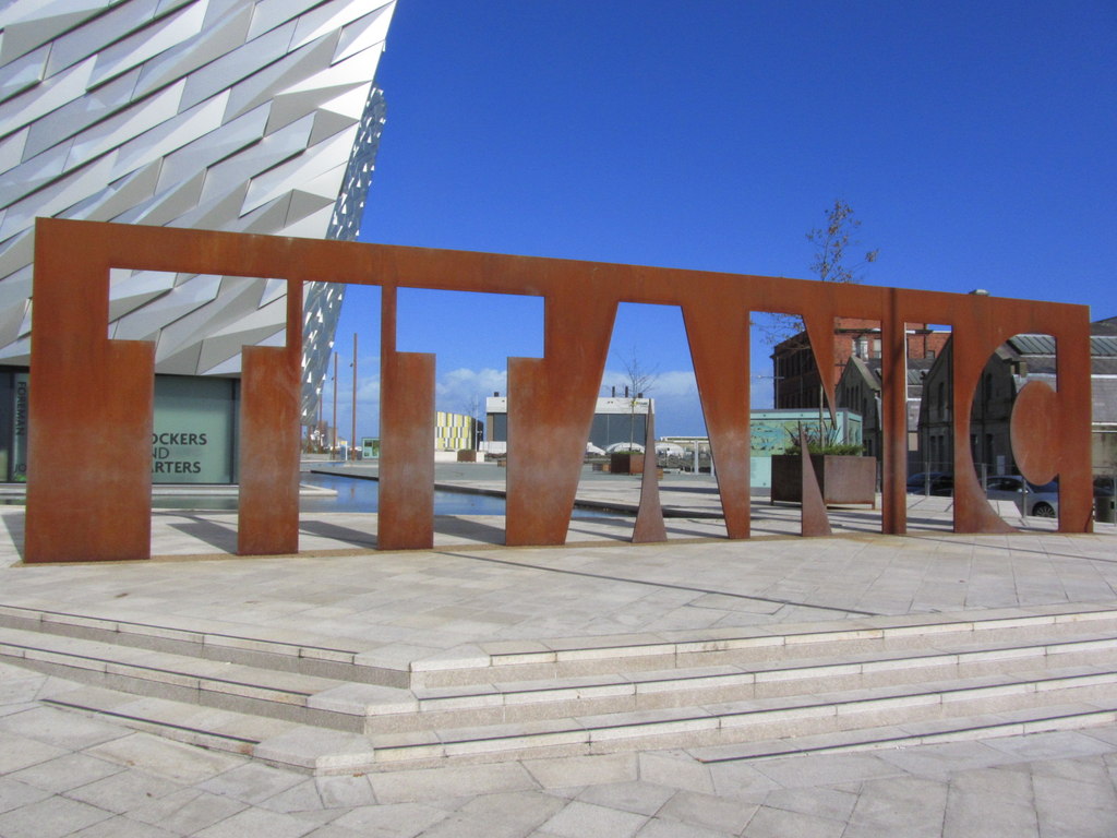 Explore o Museu do Titanic em Belfast: uma viagem pela história | Secret World Trip Planner
