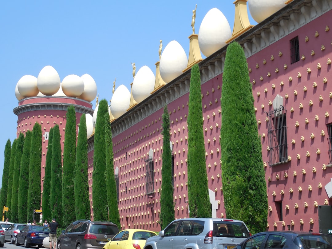 Descubre el Museo Teatral Dalí en Figueres, una joya de Cataluña - Figueres | Secret World Trip Planner