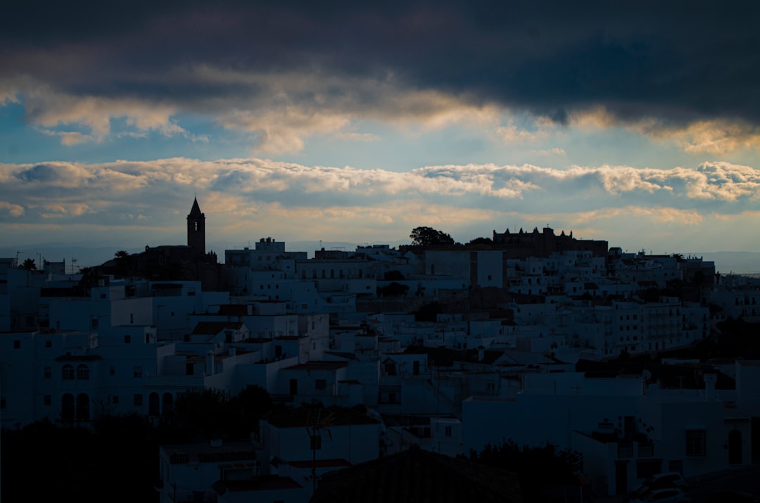 Vejer de la Frontera entdecken: ein andalusischer Schatz - Benyahia Abderrahmane | Secret World Trip Planner