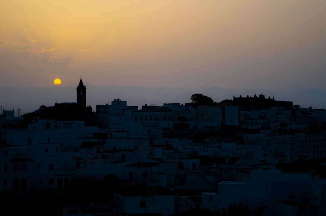 Descubra Vejer de la Frontera: uma joia andaluza - Benyahia Abderrahmane | Secret World Trip Planner