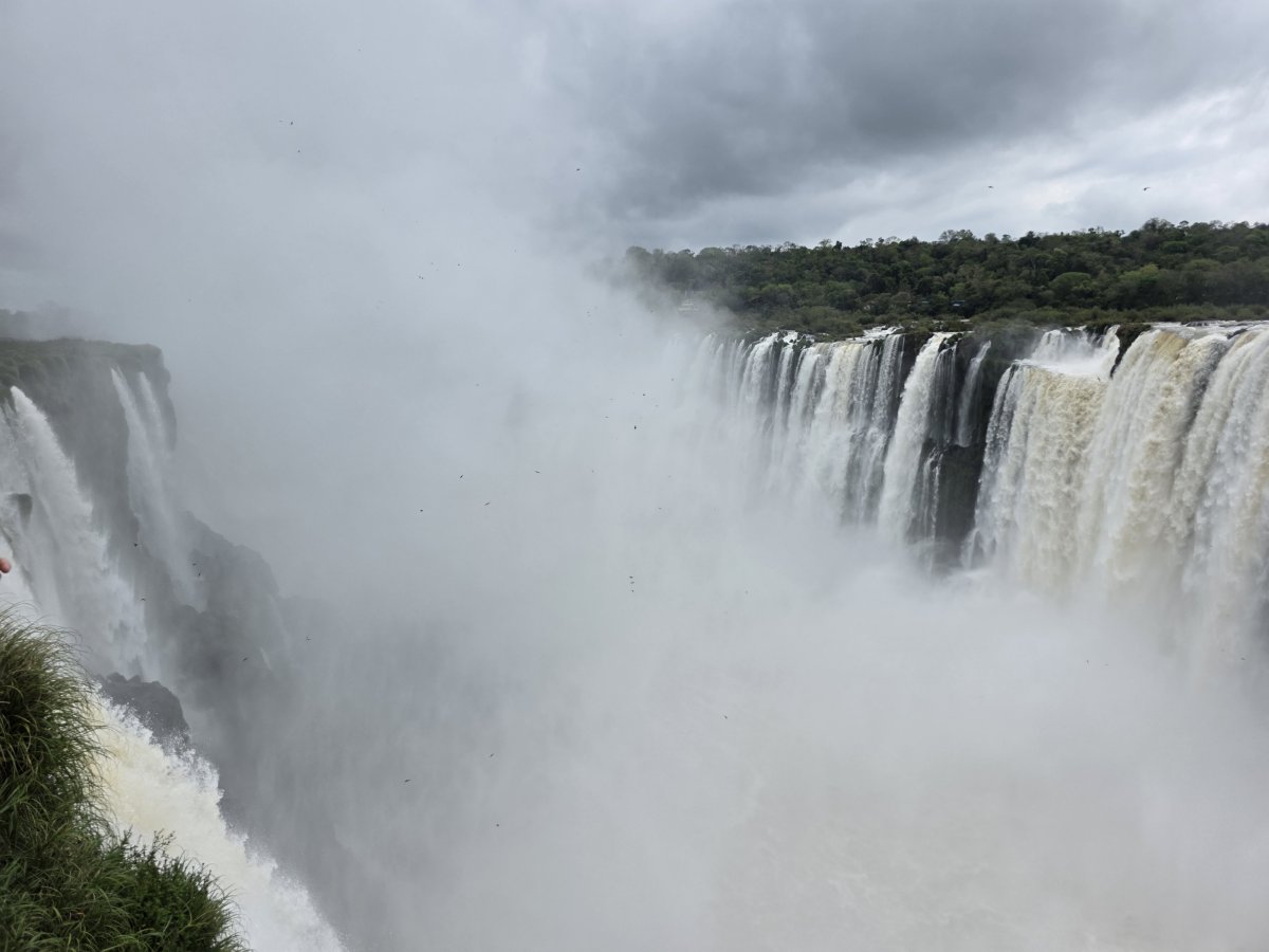 Os Lagos do Parque Nacional do Iguaçu: Um Paraíso Natural - N3370 Puerto Iguazú | Secret World Trip Planner