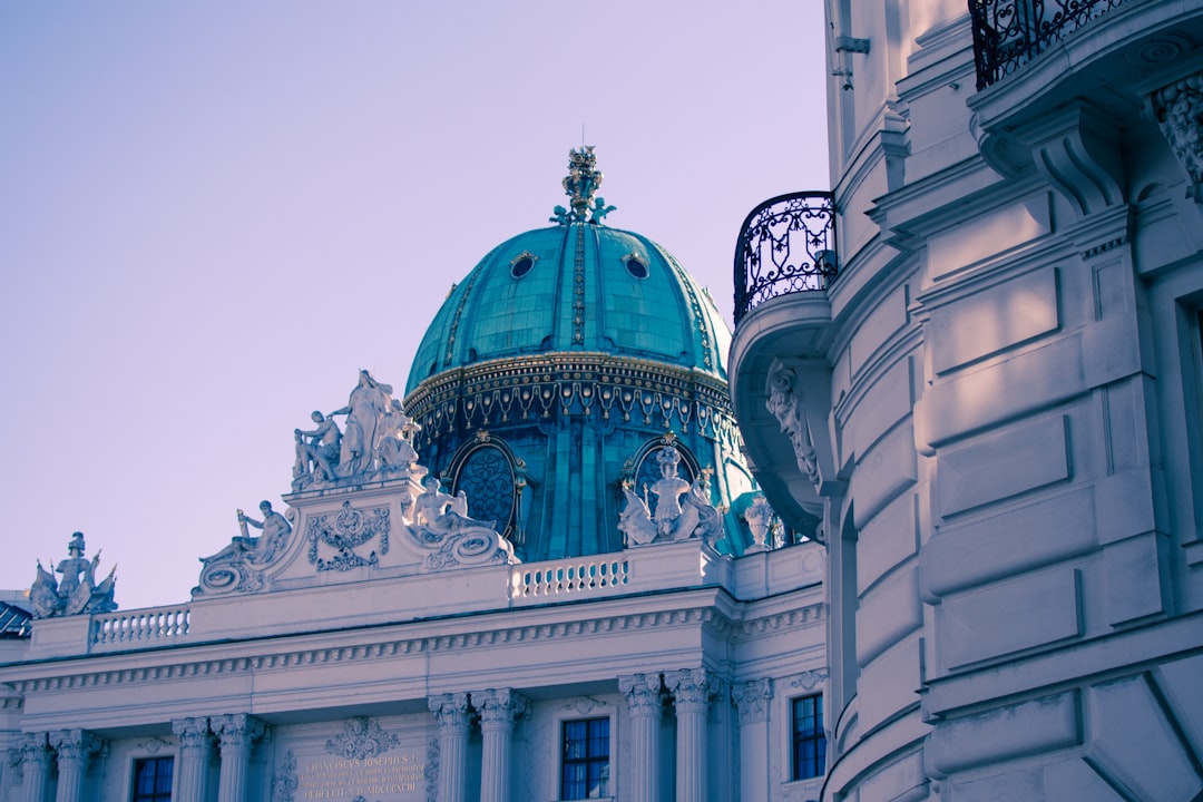 Como Planejar uma Viagem a Viena em 2026 - Vienna | Secret World Trip Planner