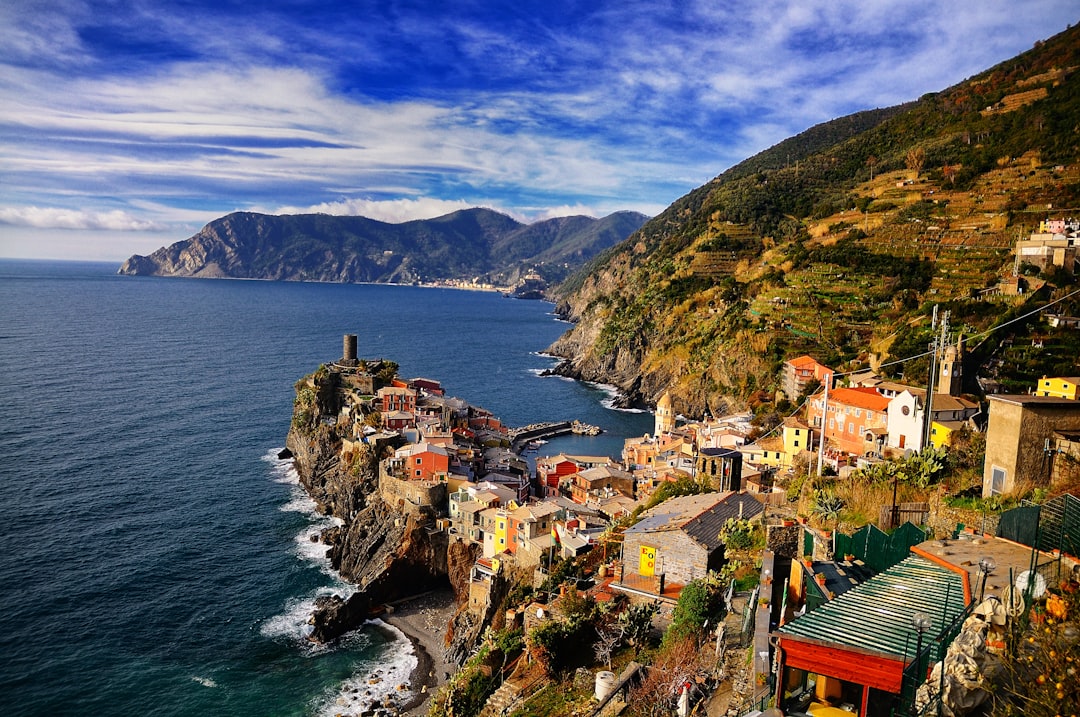 Sentiers de rêve dans le Parc National des Cinque Terre - 19018 Vernazza SP | Secret World Trip Planner