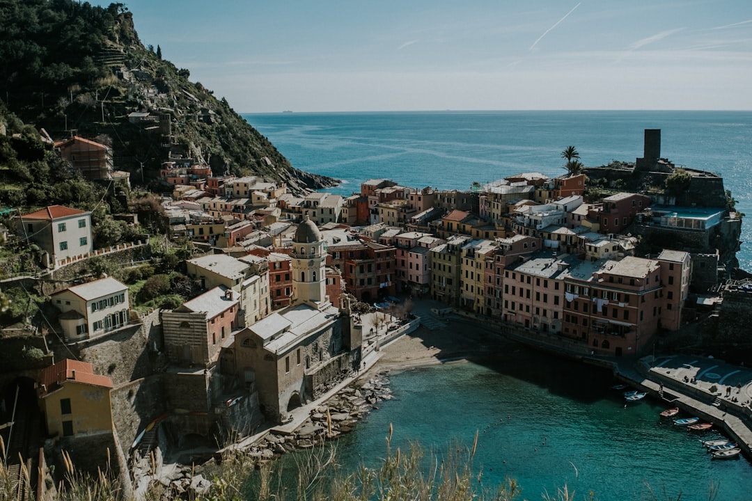 Сказочные тропы в Национальном парке Чинкве-Терре - 19018 Vernazza SP | Secret World Trip Planner