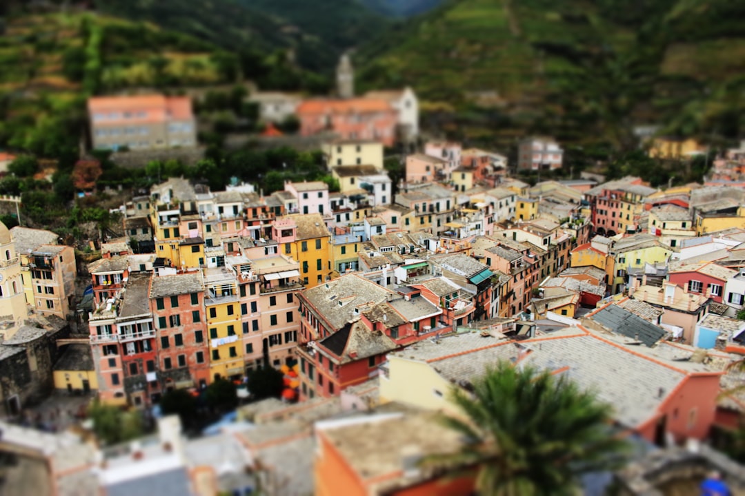 五渔村国家公园的梦幻小径 - 19018 Vernazza SP | Secret World Trip Planner