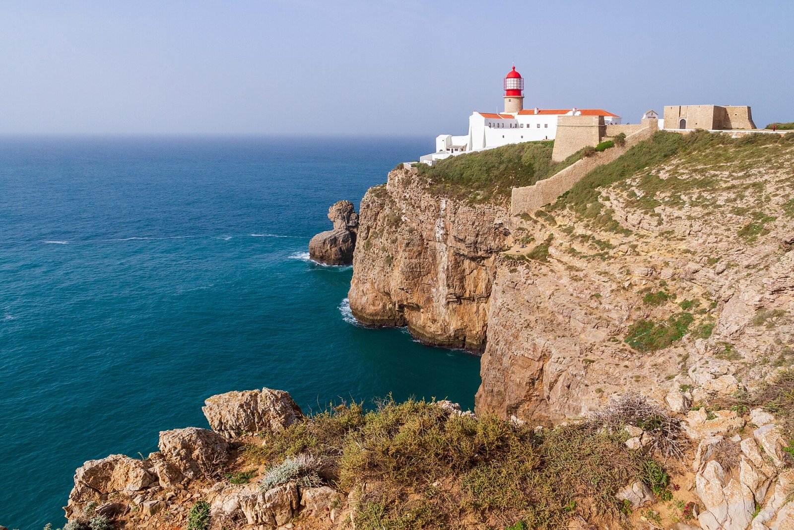 Scopri il Farol do Cabo de São Vicente in Portogallo - Sagres | Secret World Trip Planner