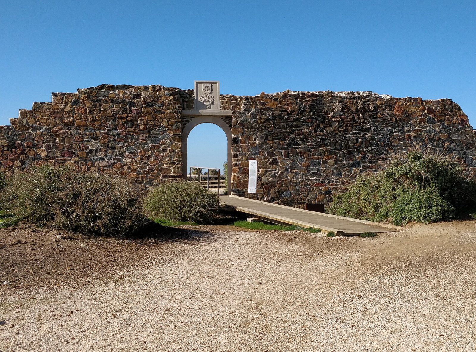 Entdecken Sie die Fortaleza de Arrifana: ein Juwel Portugals - Aljezur | Secret World Trip Planner