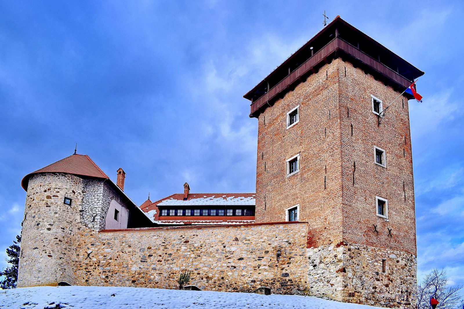 Discover Dubovac Castle: a Gem of Croatia - Karlovac | Secret World Trip Planner