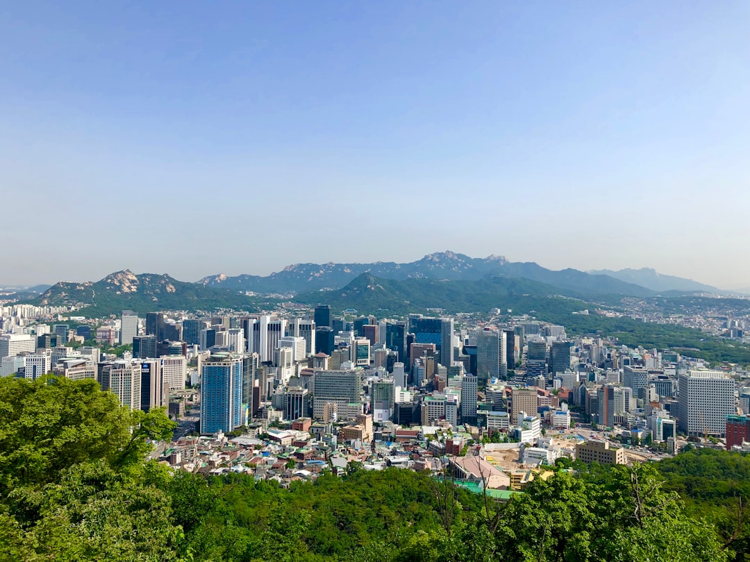 Explore o Passo de 뱃재: um tesouro natural da Coreia do Sul - Samcheog | Secret World Trip Planner