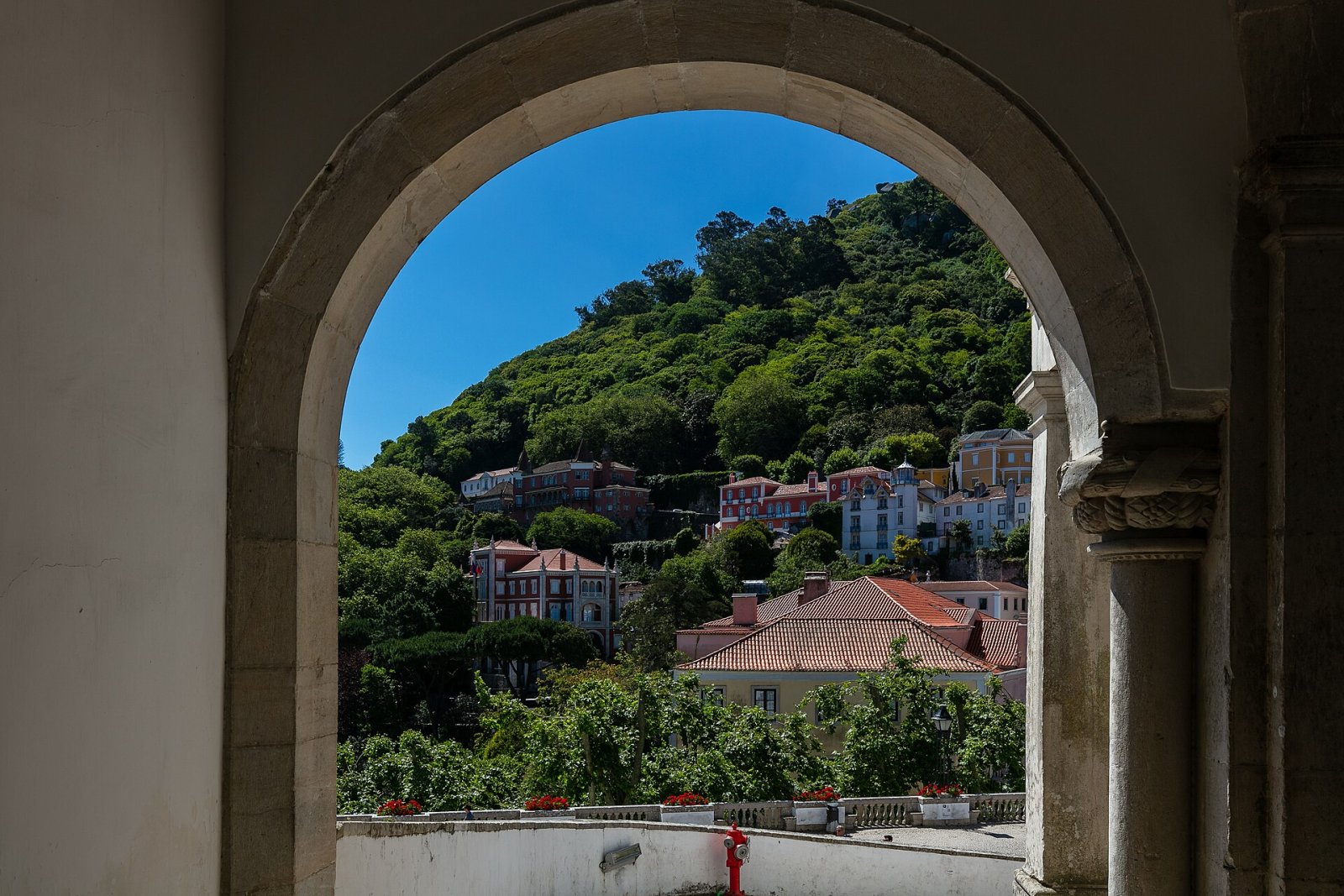 Scopri i Palazzi di Sintra: un viaggio nella storia portoghese