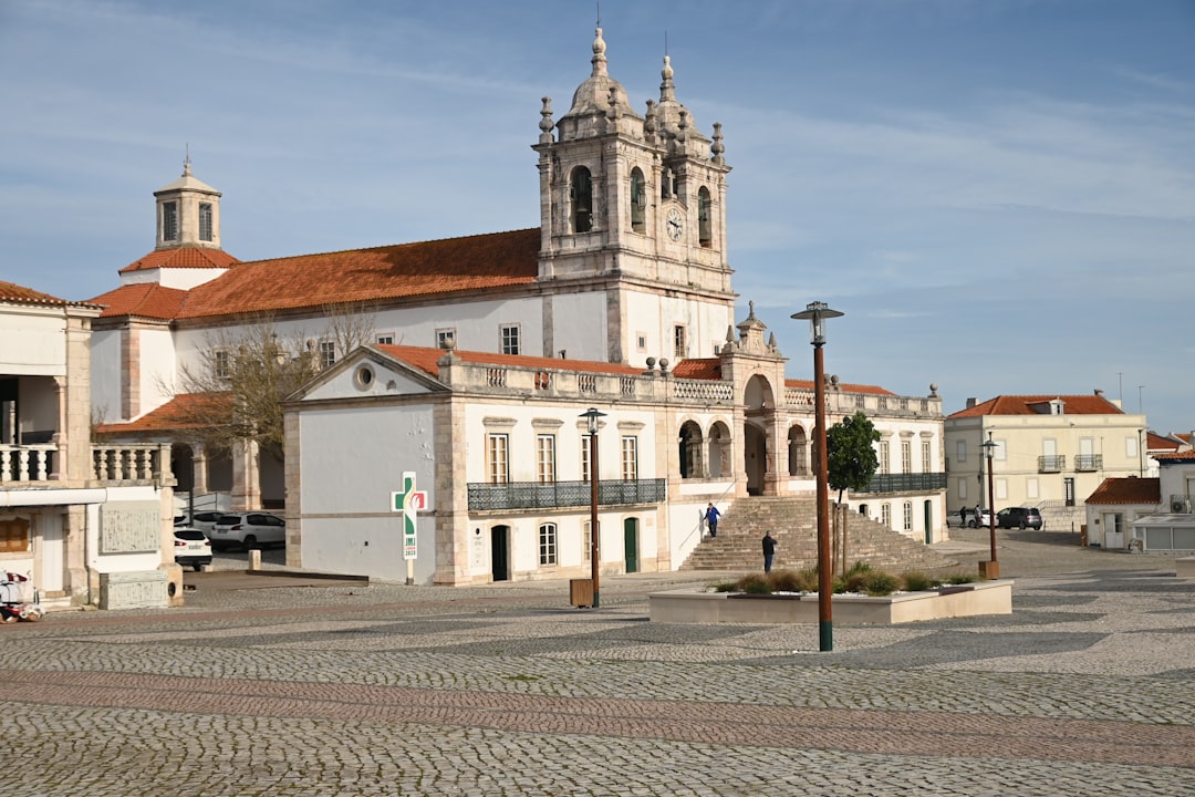 トマールのキリスト教修道院を探る：ポルトガルの歴史的宝物 - Arbus | Secret World Trip Planner