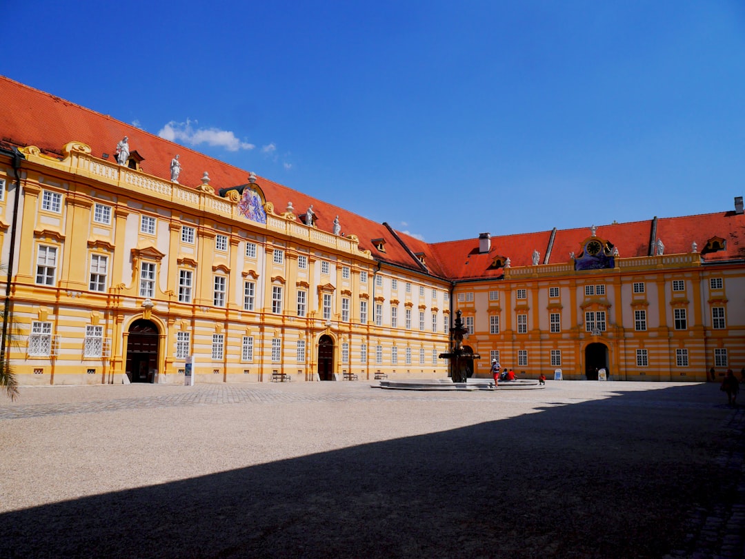 Découvrez l'Abbaye de Melk : un joyau historique en Autriche - Melk | Secret World Trip Planner