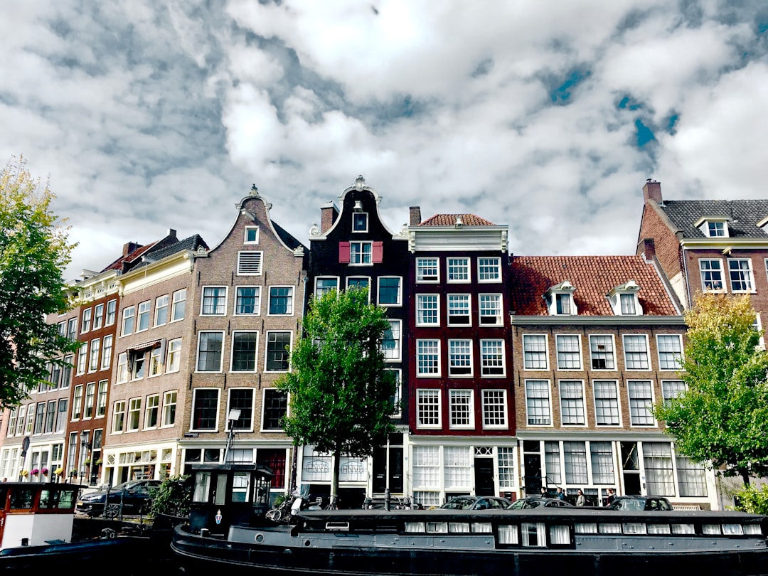 Посещение дома Анны Франк: путешествие по истории Амстердама - Amsterdam | Secret World Trip Planner
