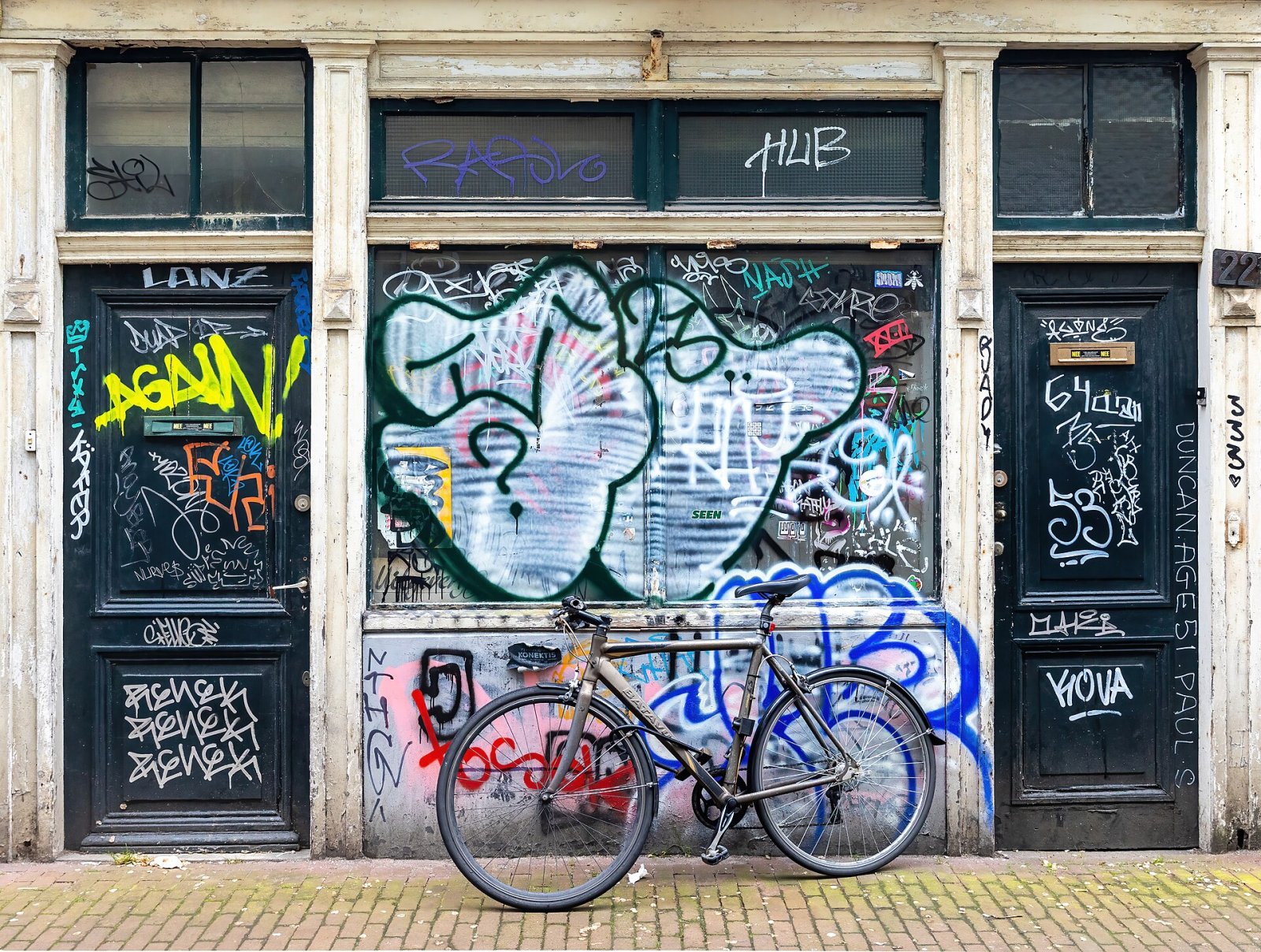 암스테르담의 운하 발견하기: 역사와 문화의 여행 - Amsterdam | Secret World Trip Planner