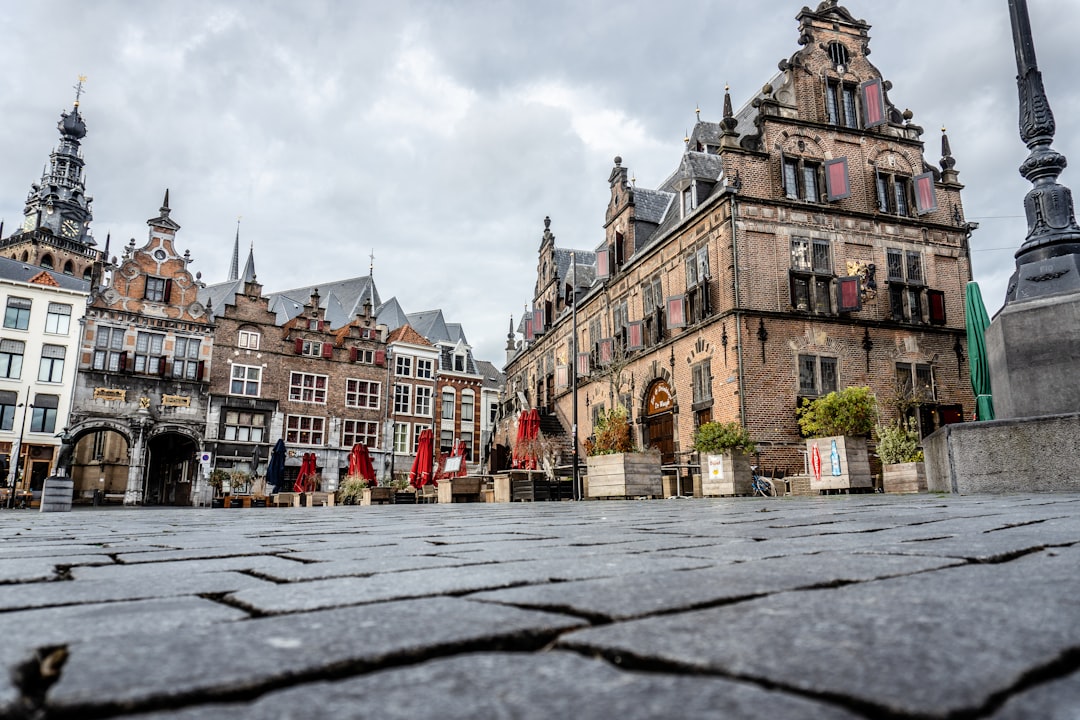 Descubra Nijmegen Old Town: a cidade mais antiga da Holanda - Nijmegen | Secret World Trip Planner